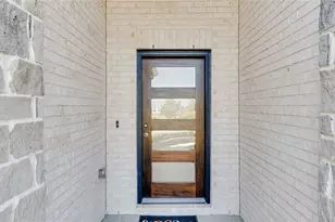 121 Cecilia Cv Ct, Dayton, TX 77535 - Photo 9