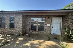 1807 E 1st St, Lubbock, TX 79403 - Photo 17