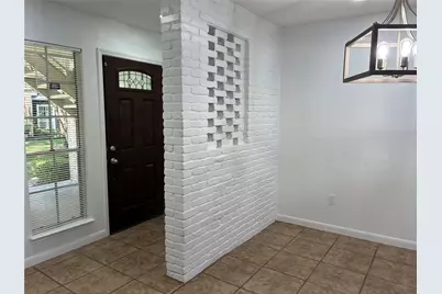 13026 Trail Hollow Drive #3026, Houston, TX 77079 - Photo 3