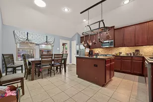 3813 Enchanted Timbers Ln, Spring, TX 77386 - Photo 9