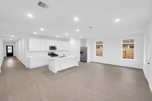 7847 Evening Emerald Dr, Rosharon, TX 77583 - Photo 5