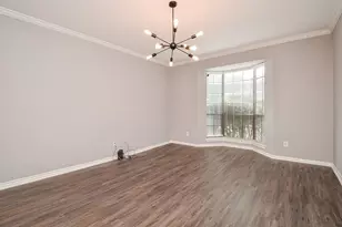 2255 Braeswood Park Dr, Houston, TX 77030 - Photo 5