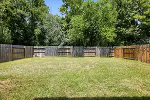 13519 Smith Lake Ln, Houston, TX 77044 - Photo 21