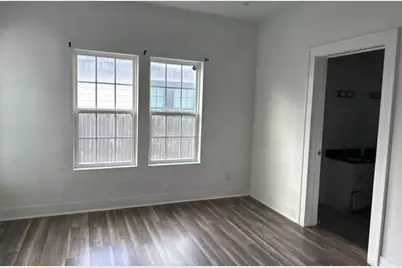 2050 Cincinnati Avenue, San Antonio, TX 78228 - Photo 17