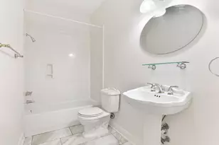 115 5th St, Sugar Land, TX 77498 - Photo 11