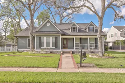 115 5th Street, Sugar Land, TX 77498 - Photo 1