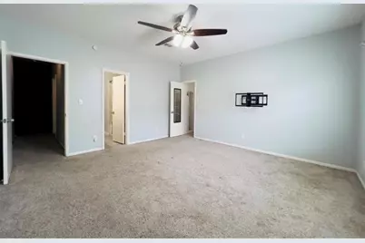 3800 Tanglwilde Street W #806, Houston, TX 77063 - Photo 7