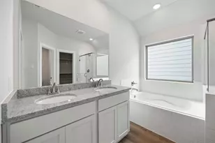 13432 Sun Cay Dr, Houston, TX 77047 - Photo 15