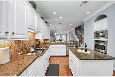 3303 Bingham Manor Lane, Houston, TX 77056 - Photo 11