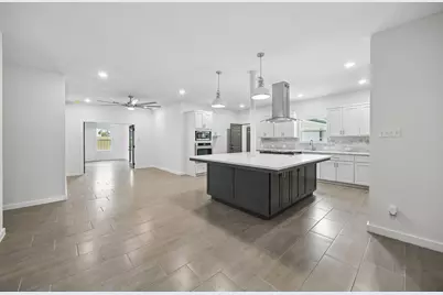 711 W Sidnor Street, Alvin, TX 77511 - Photo 5
