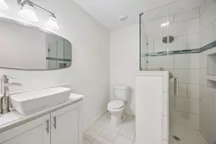 711 W Sidnor St, Alvin, TX 77511 - Photo 15