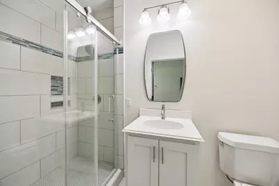 711 W Sidnor Street, Alvin, TX 77511 - Photo 21