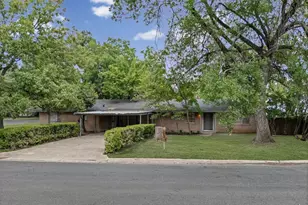1400 St Edwards Dr, Austin, TX 78704 - Photo 15