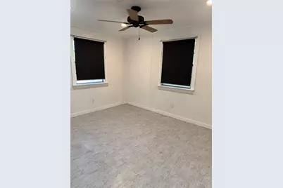 812 1st Street, Sealy, TX 77474 - Photo 5