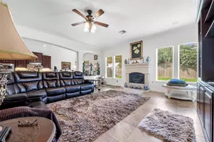 2521 Twisting Pine Ct, Kingwood, TX 77345 - Photo 11