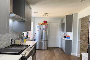 9814 Guest St, Houston, TX 77078 - Photo 13