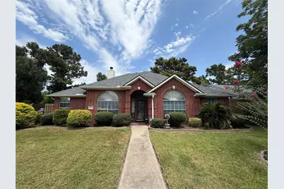 9814 Guest Street, Houston, TX 77078 - Photo 1