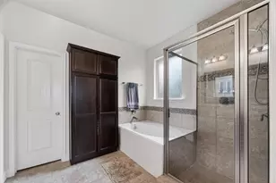 2872 Lombardia Dr, League City, TX 77573 - Photo 43