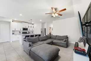 1007 Modesto Dr, Rosharon, TX 77583 - Photo 5