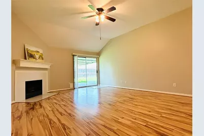 1404 Helmsley Drive, Rosenberg, TX 77471 - Photo 15