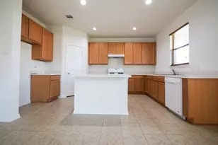 4426 S Vineyard Mdw Ln, Katy, TX 77449 - Photo 9