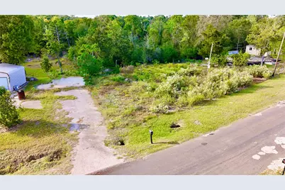 619 Yaupon Cove Drive, Onalaska, TX 77360 - Photo 9