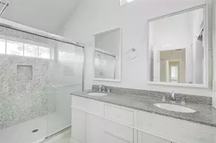 4427 Waterfall Way, Sugar Land, TX 77479 - Photo 23