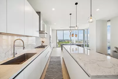 1711 Allen Parkway #2601, Houston, TX 77019 - Photo 7