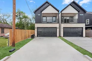 993 South Ln, Houston, TX 77088 - Photo 1