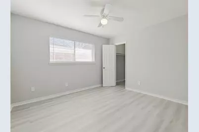 8818 Roos Road, Houston, TX 77036 - Photo 19