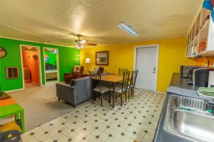 267 S Gulf Rd, Matagorda, TX 77457 - Photo 7