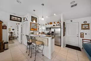 210 Debbie Ln, San Leon, TX 77539 - Photo 13