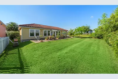 210 Debbie Lane, San Leon, TX 77539 - Photo 29