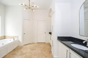 1239 W 22nd St, Houston, TX 77008 - Photo 25