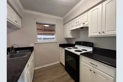 1950 Spenwick Drive #340, Houston, TX 77055 - Photo 5
