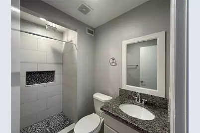 2810 Beauchamp Street #19, Houston, TX 77009 - Photo 17
