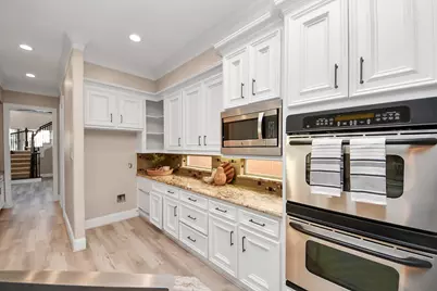 13523 Broadmeadow Lane, Houston, TX 77077 - Photo 21