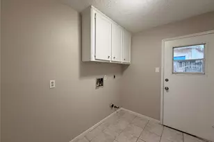 13015 Shady Knoll Ln, Cypress, TX 77429 - Photo 5