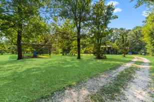 28140 7 Sisters Rd, New Caney, TX 77357 - Photo 5