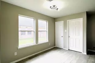 8426 Woodland Knoll Ln, Cypress, TX 77433 - Photo 11