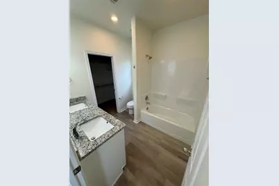 17706 Cedar Crest Drive, Conroe, TX 77306 - Photo 15