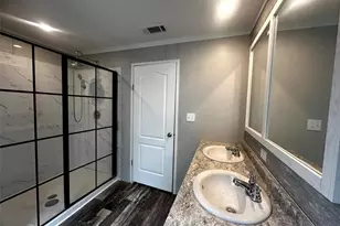 341 Antigua Dr, Point Blank, TX 77364 - Photo 15