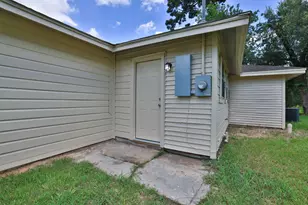 9026 Lake Forest Blvd, Houston, TX 77078 - Photo 29