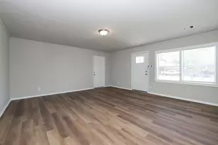 9026 Lake Forest Blvd, Houston, TX 77078 - Photo 11