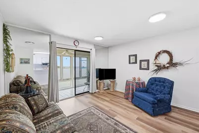 580 Pleasure Island Boulevard #219, Port Arthur, TX 77640 - Photo 19