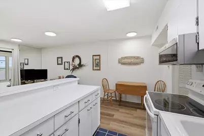 580 Pleasure Island Boulevard #219, Port Arthur, TX 77640 - Photo 25