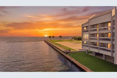 580 Pleasure Island Boulevard #219, Port Arthur, TX 77640 - Photo 1