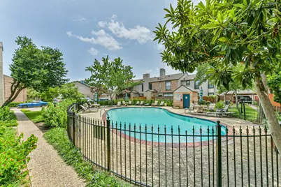 1201 McDuffie Street #205, Houston, TX 77019 - Photo 17