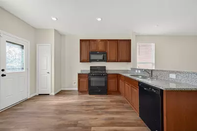 4727 Prairie Chase Drive, Houston, TX 77069 - Photo 7