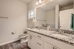 4834 Van Fleet St, Houston, TX 77033 - Photo 21